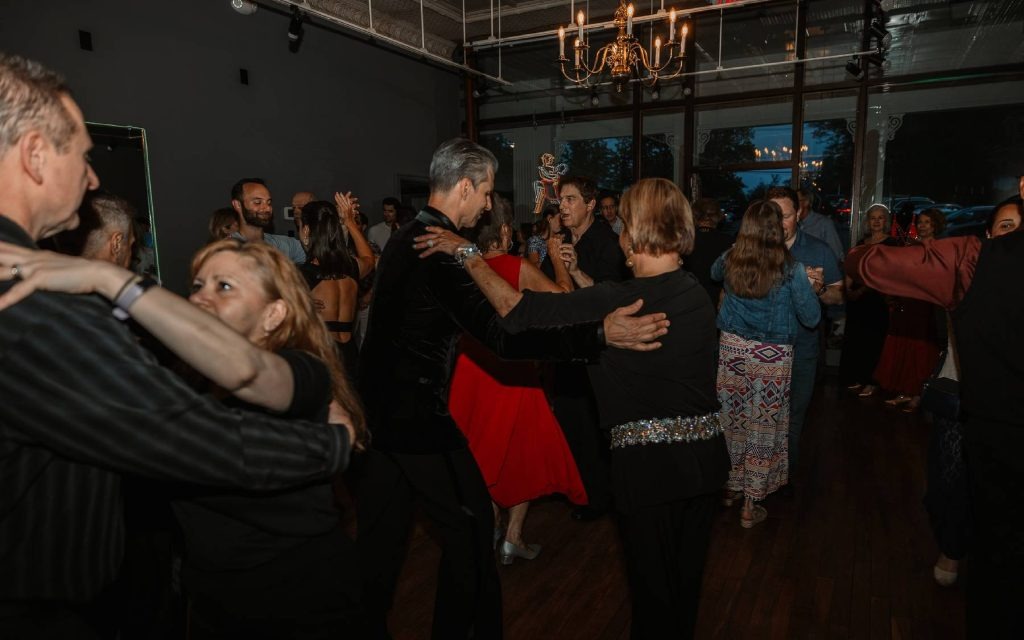 What is the Best Dance to Learn for Beginners?